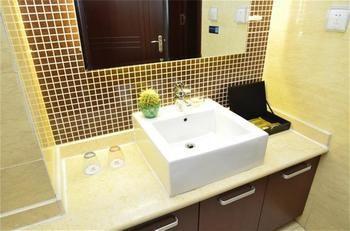 שיג'יאז'ואנג Lantuo Business Hotel מראה חיצוני תמונה